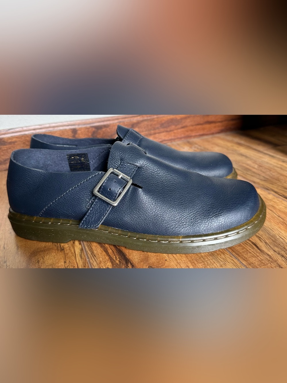 EUC Dr. Martens Patricia Navy Leather Buckle Slip-On Loafers Women’s Size 10